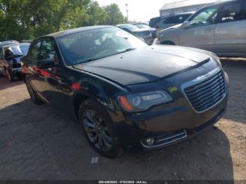  Salvage Chrysler 300