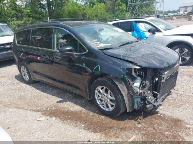  Salvage Chrysler Voyager