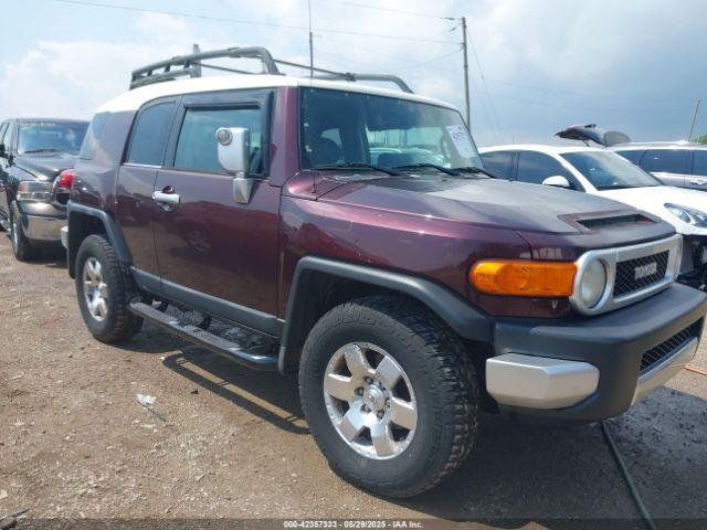  Salvage Toyota FJ Cruiser