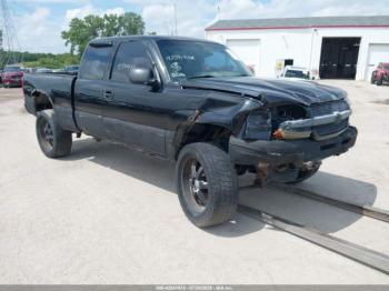  Salvage Chevrolet Silverado 1500