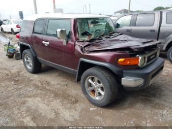  Salvage Toyota FJ Cruiser