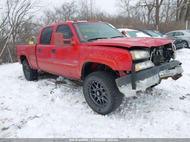  Salvage Chevrolet Silverado 2500