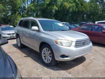  Salvage Toyota Highlander