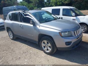  Salvage Jeep Compass