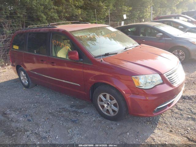  Salvage Chrysler Town & Country