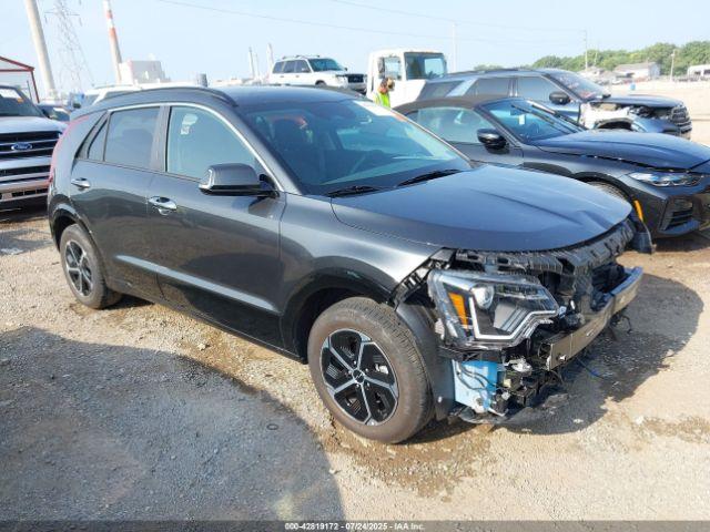  Salvage Kia Niro