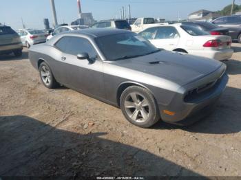  Salvage Dodge Challenger