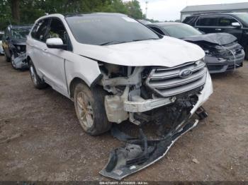  Salvage Ford Edge
