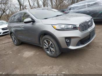  Salvage Kia Sorento
