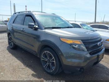  Salvage Ford Explorer