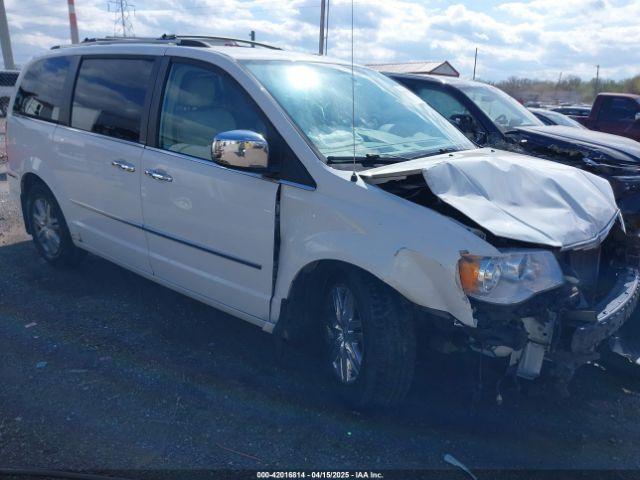  Salvage Chrysler Town & Country