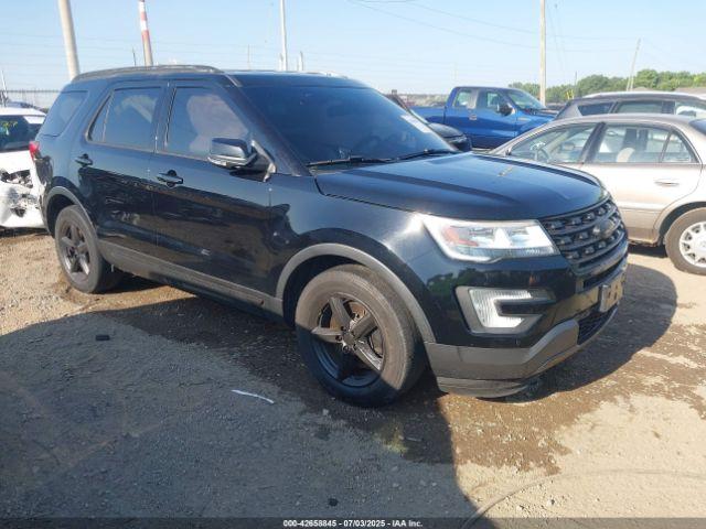  Salvage Ford Explorer