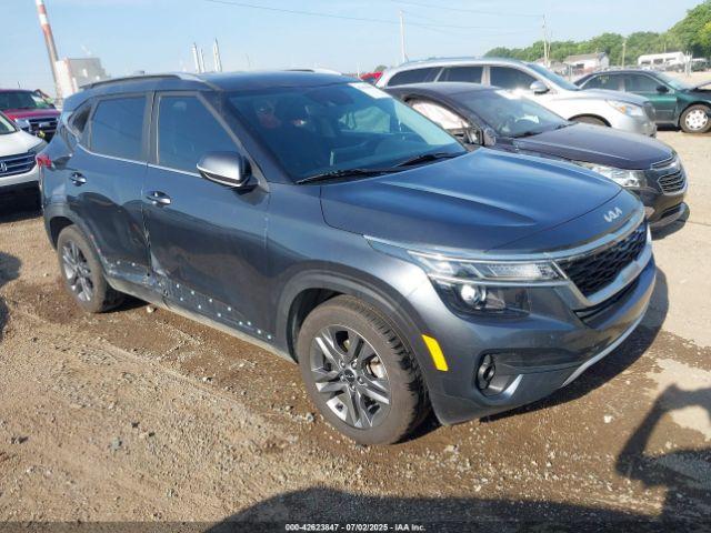  Salvage Kia Seltos