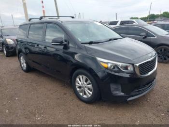  Salvage Kia Sedona