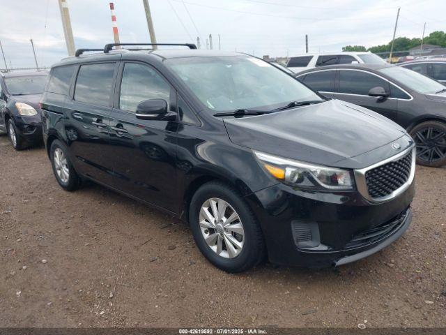  Salvage Kia Sedona