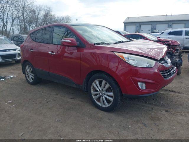  Salvage Hyundai TUCSON