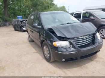 Salvage Chrysler Town & Country