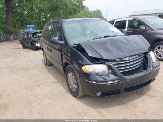  Salvage Chrysler Town & Country