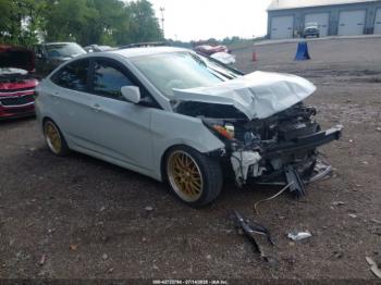  Salvage Hyundai ACCENT