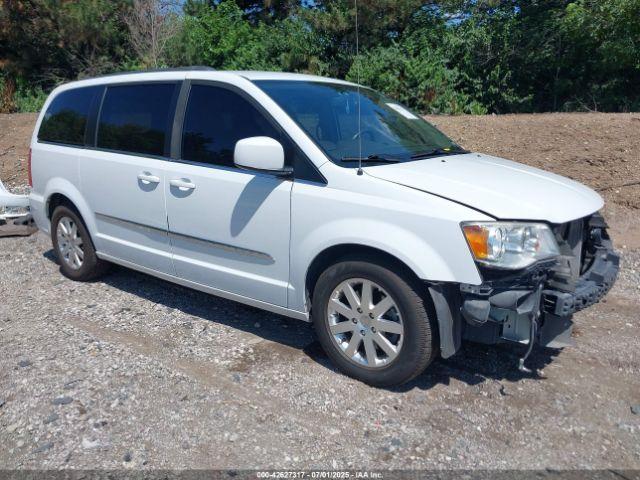  Salvage Chrysler Town & Country