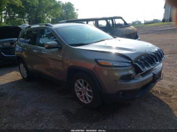  Salvage Jeep Cherokee