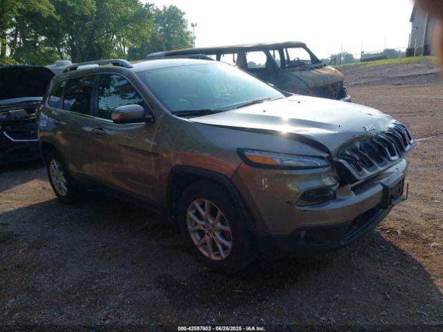  Salvage Jeep Cherokee