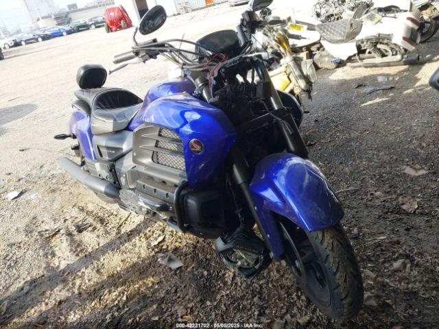  Salvage Honda Gl1800