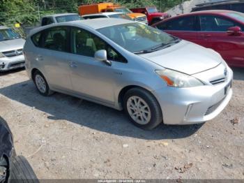 Salvage Toyota Prius v