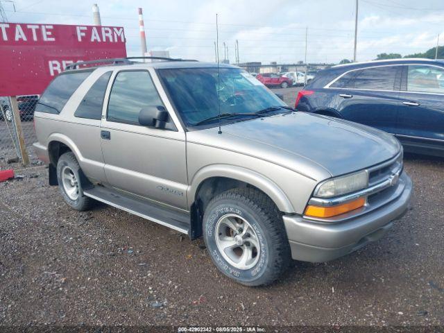  Salvage Chevrolet Blazer