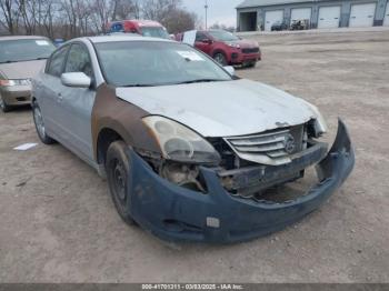  Salvage Nissan Altima