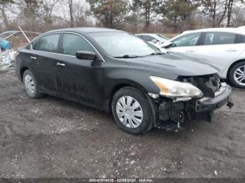  Salvage Nissan Altima