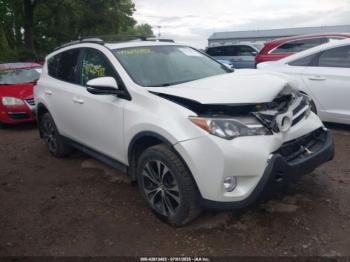  Salvage Toyota RAV4
