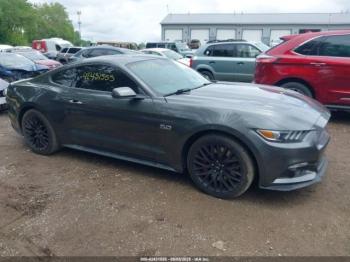  Salvage Ford Mustang