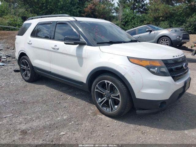  Salvage Ford Explorer