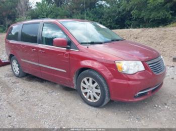  Salvage Chrysler Town & Country