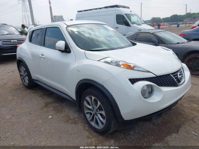  Salvage Nissan JUKE