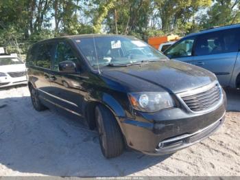  Salvage Chrysler Town & Country