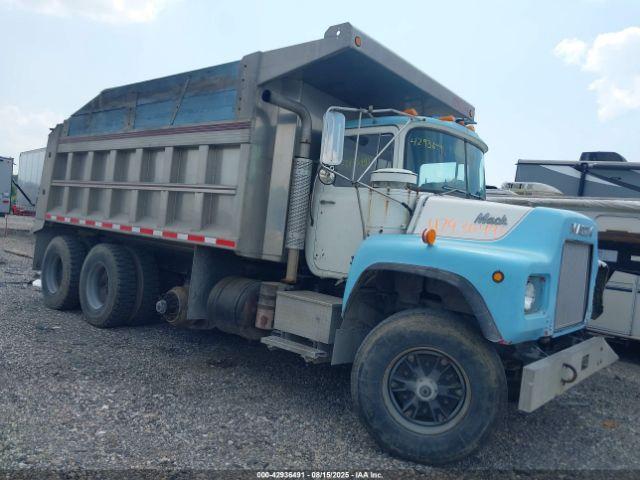  Salvage Mack Other
