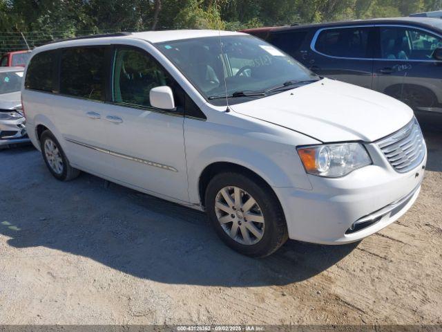  Salvage Chrysler Town & Country