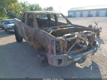  Salvage Chevrolet Silverado 1500