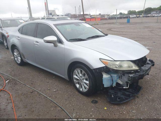  Salvage Lexus Es
