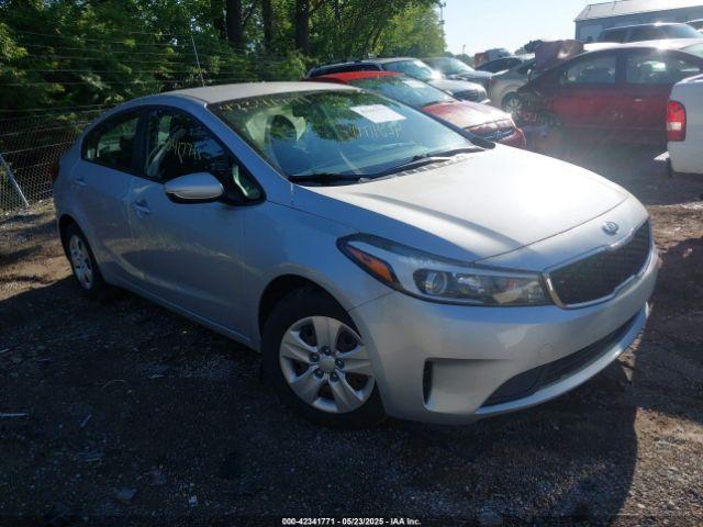  Salvage Kia Forte