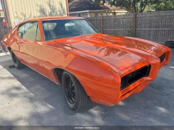 Salvage Pontiac GTO
