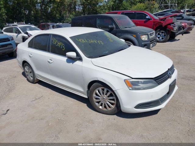  Salvage Volkswagen Jetta