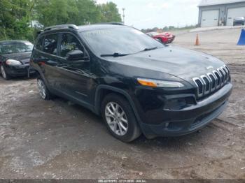  Salvage Jeep Cherokee
