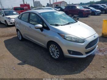  Salvage Ford Fiesta
