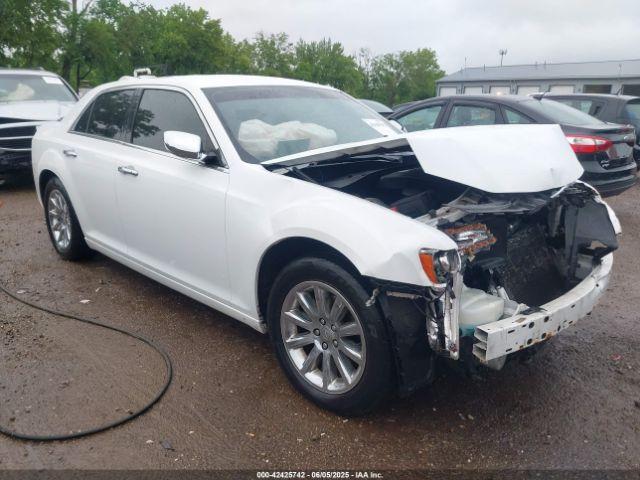  Salvage Chrysler 300