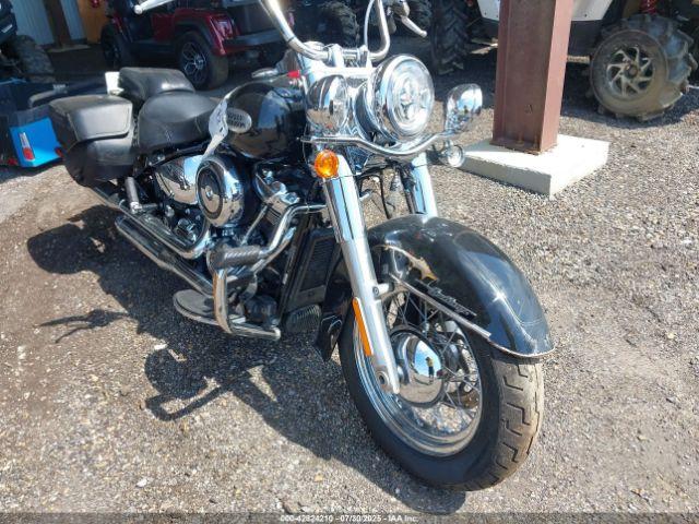  Salvage Harley-Davidson Flhc