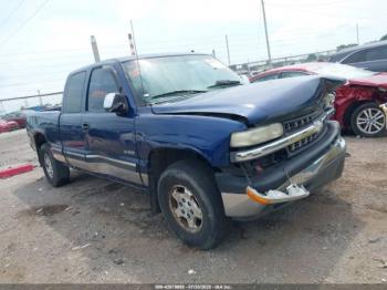  Salvage Chevrolet Silverado 1500