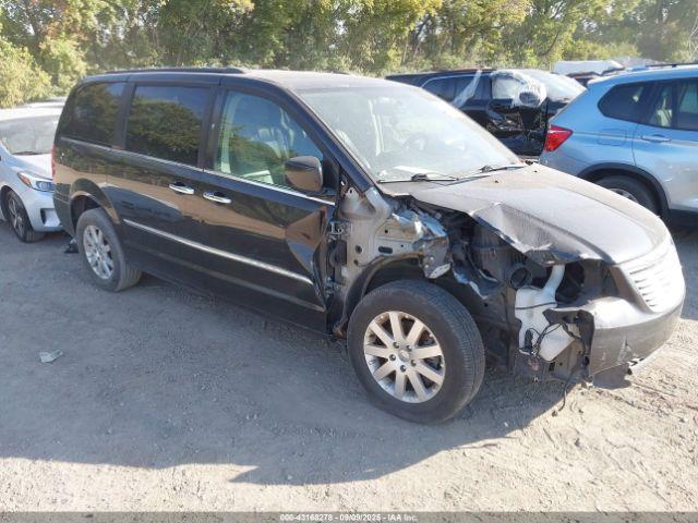  Salvage Chrysler Town & Country